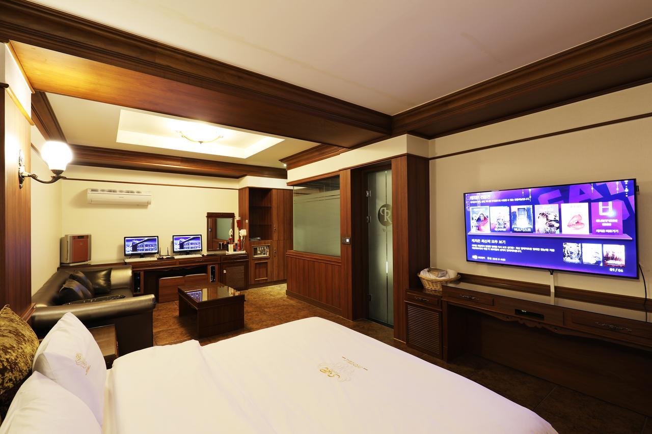 Bucheon Sr Hotel Экстерьер фото