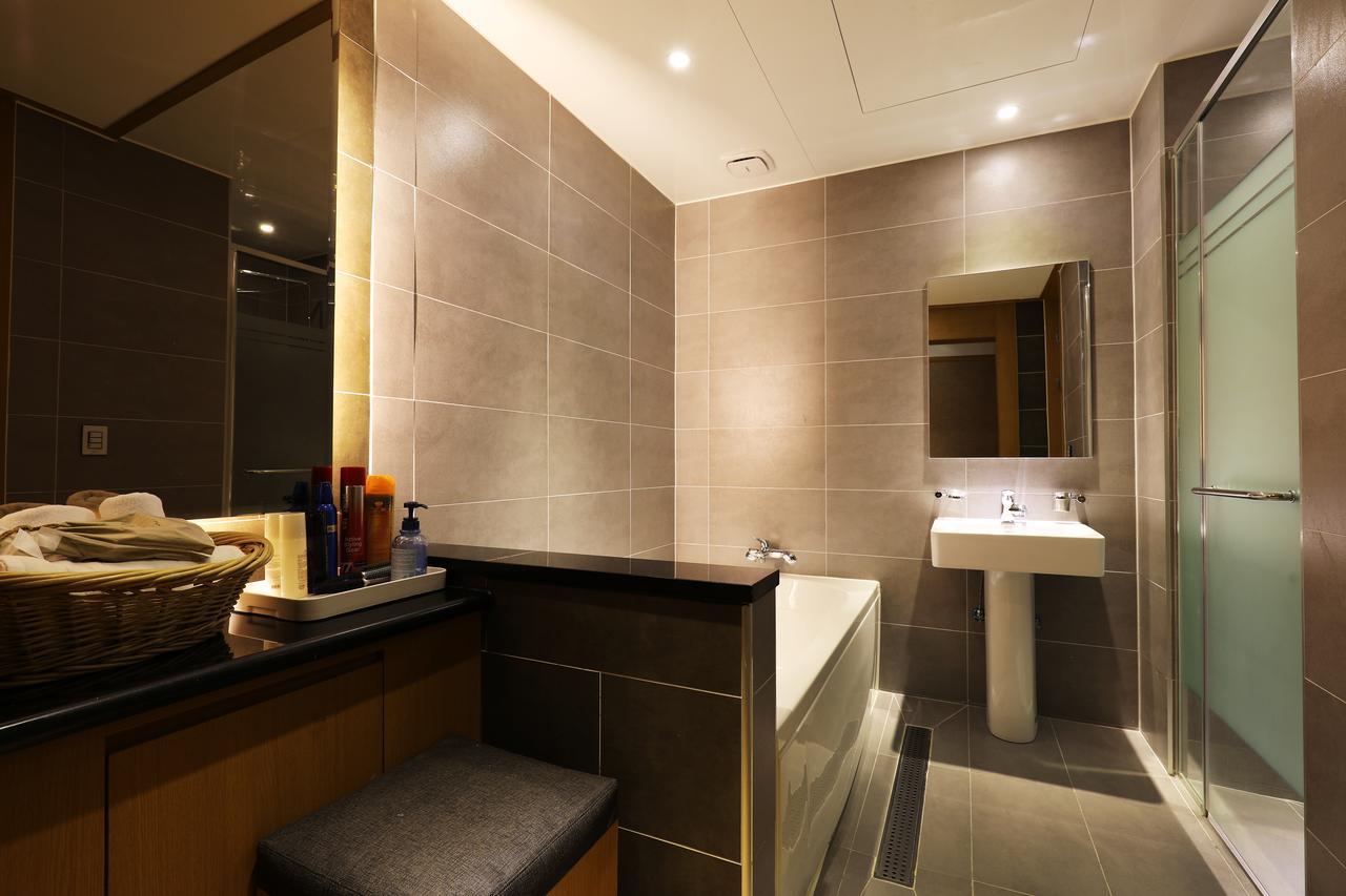 Bucheon Sr Hotel Экстерьер фото