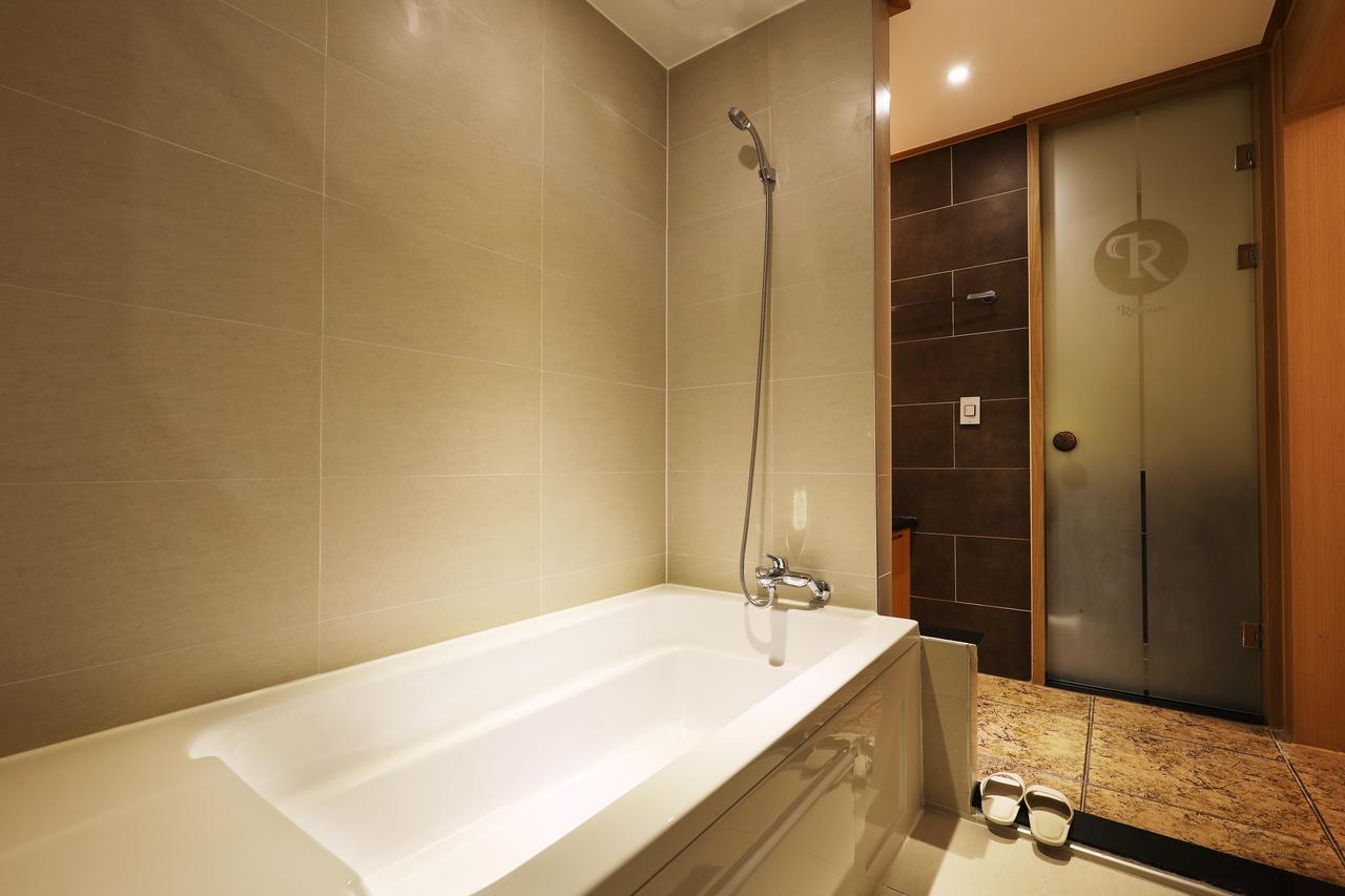Bucheon Sr Hotel Экстерьер фото