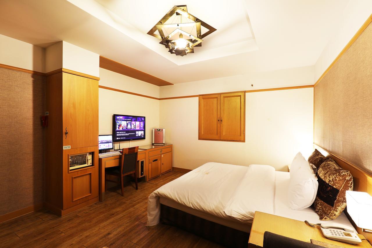 Bucheon Sr Hotel Экстерьер фото