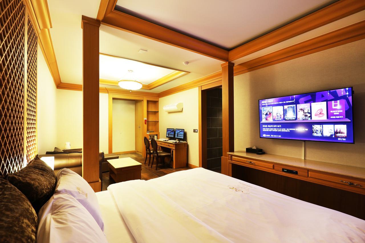 Bucheon Sr Hotel Экстерьер фото